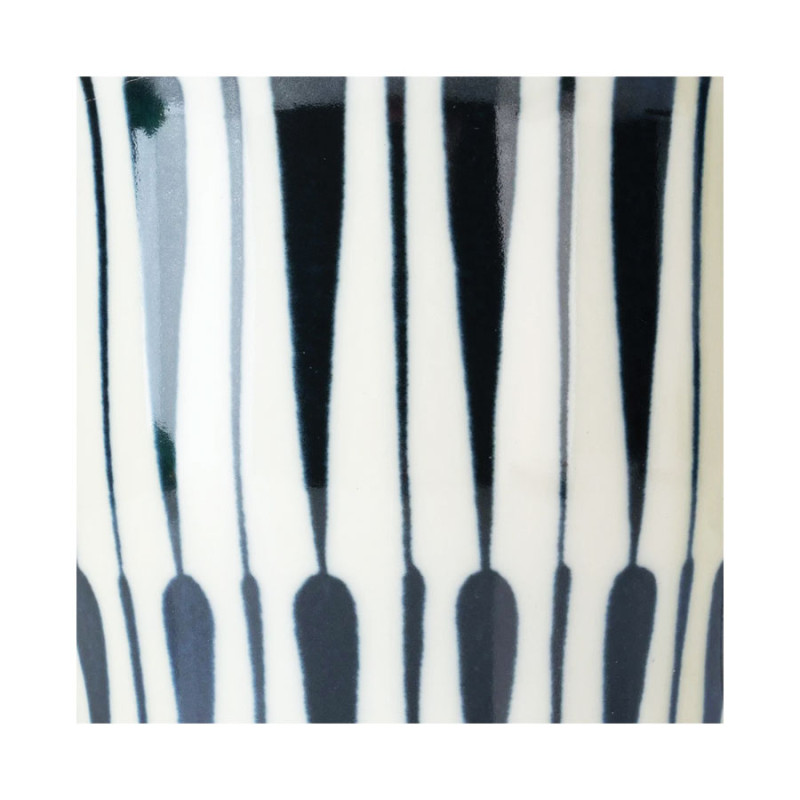 SOPHA DIFFUSION - Tazza da Tea in Ceramica Giapponese 'Yaetokusa'