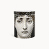 FORNASETTI - 'NEL MENTRE' Candela Grande Profumata Decoro Mascherina
